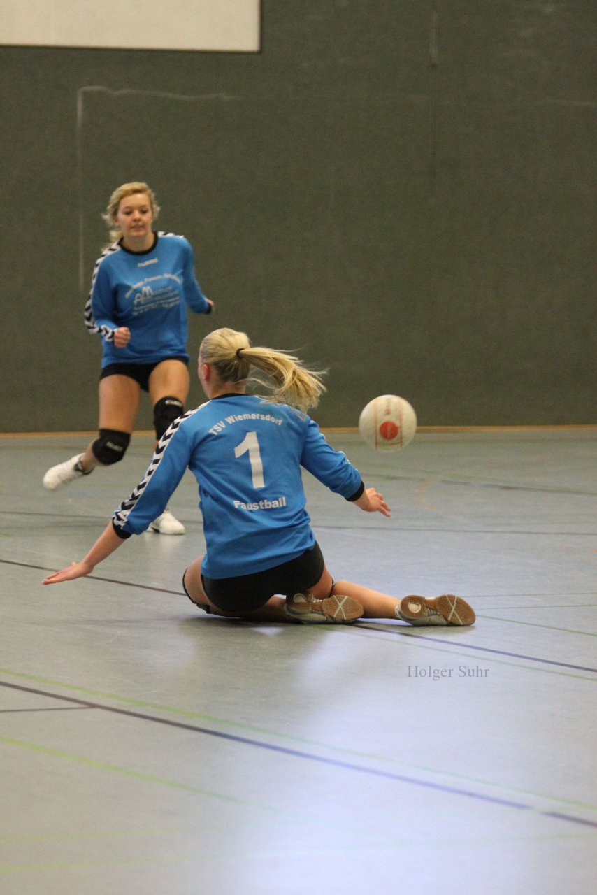 Bild 42 - U18w 2.Tag am 3.12.11